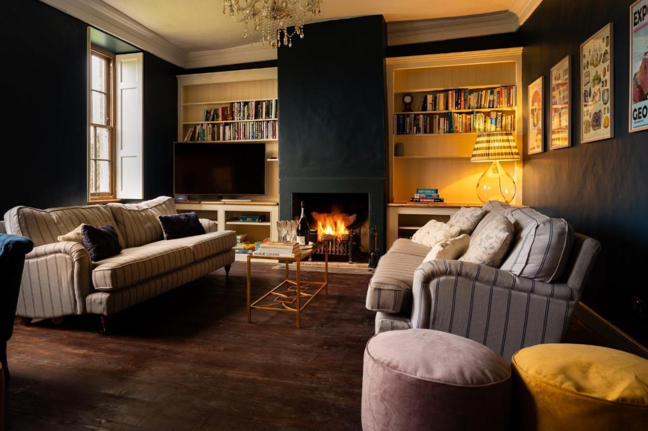 Topside House - Beautiful 7 Bedroom House With Hottub Wifi And Parking Near Bath Wells Frome Oakhill Exterior photo