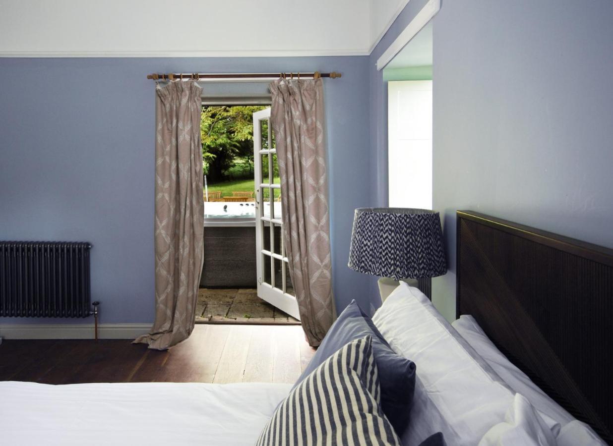 Topside House - Beautiful 7 Bedroom House With Hottub Wifi And Parking Near Bath Wells Frome Oakhill Exterior photo