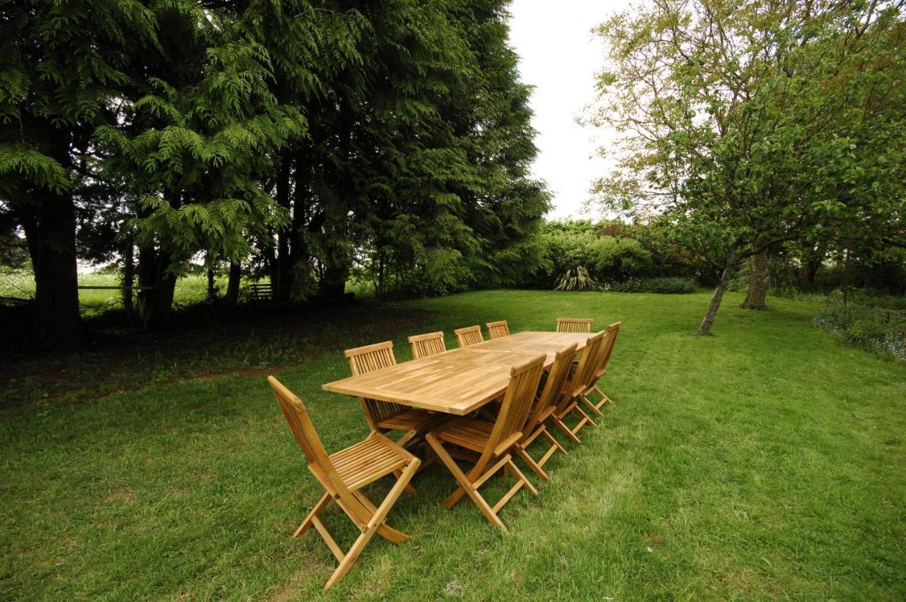 Topside House - Beautiful 7 Bedroom House With Hottub Wifi And Parking Near Bath Wells Frome Oakhill Exterior photo